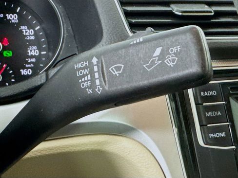 Used 2017 Volkswagen Passat 1.8T S image 14