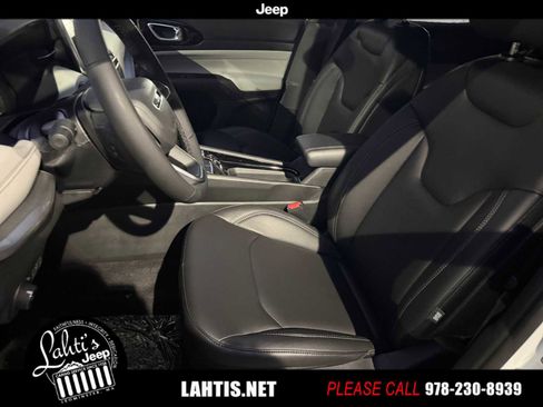 New 2026 Jeep Compass Limited image 7