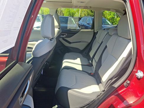 Certified 2024 Subaru Forester Premium AWD/4WD image 10