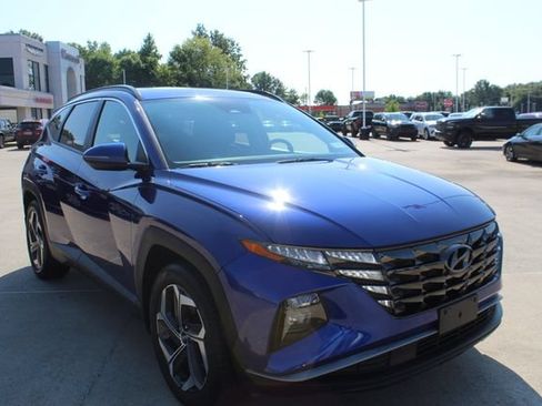 Used 2022 Hyundai Tucson SEL w/ Convenience + Premium Package FWD image 10