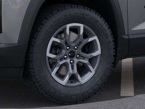 New 2026 Chevrolet Equinox ACTIV AWD/4WD image 9