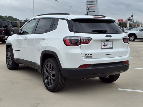 New 2026 Jeep Compass Latitude AWD/4WD image 2