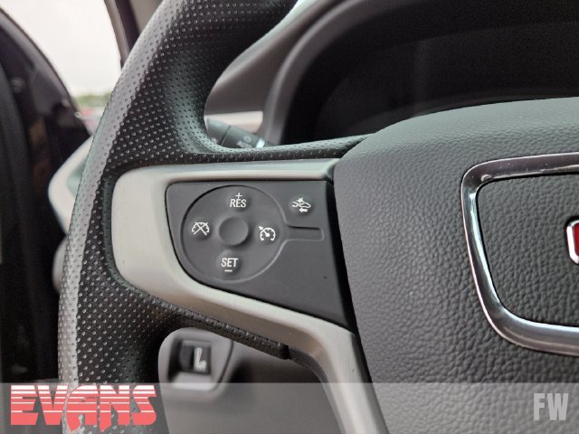 Used 2021 GMC Acadia SLE AWD/4WD image 17