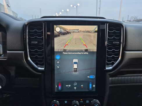 New 2025 Ford Ranger XLT image 36