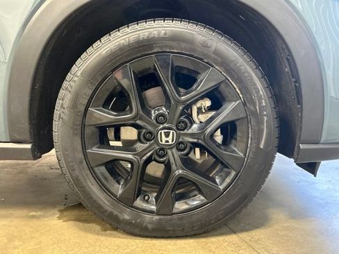 Certified 2024 Honda HR-V Sport image 12