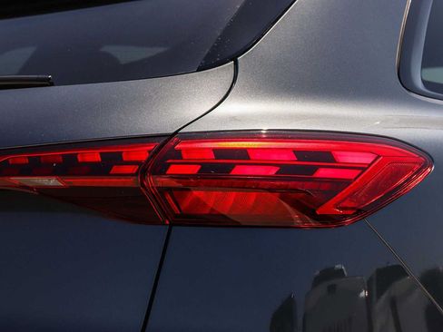 New 2026 Audi SQ5 Premium Plus AWD/4WD image 10