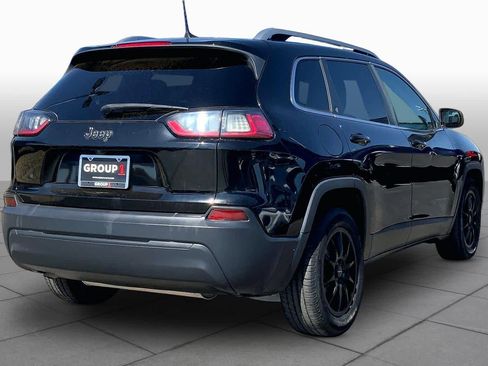 Used 2019 Jeep Cherokee Latitude w/ Popular Appearance Group FWD image 13