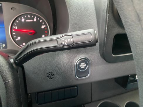 Used 2025 Mercedes-Benz Sprinter 2500 image 48