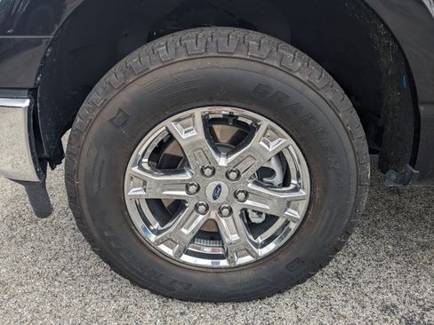 Used 2022 Ford F150 Lariat AWD/4WD image 10
