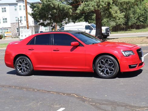 Used 2018 Chrysler 300 S w/ S Model Appearance Package AWD/4WD image 2
