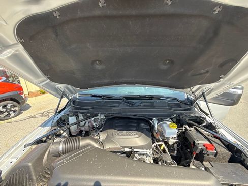 Used 2026 RAM 2500 Big Horn AWD/4WD image 14