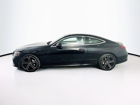 Used 2025 Mercedes-Benz CLE 300 4MATIC Coupe image 4