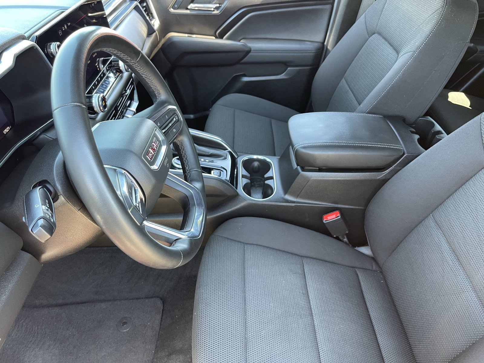 Used 2024 GMC Canyon Elevation w/ Convenience Package AWD/4WD image 20