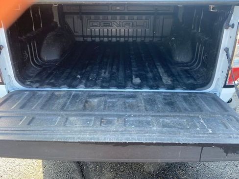 Certified 2022 GMC Canyon Denali image 22