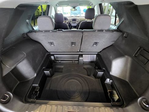Used 2021 Chevrolet Equinox LT AWD/4WD image 9