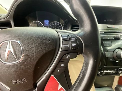 Used 2015 Acura ILX w/ Premium Package FWD image 13
