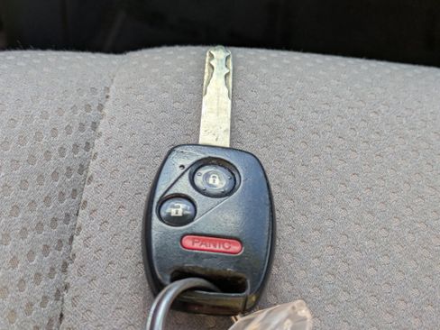 Used 2009 Honda CR-V LX image 30