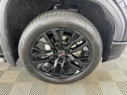 Used 2023 GMC Sierra 1500 Denali w/ Denali Reserve Package AWD/4WD image 37