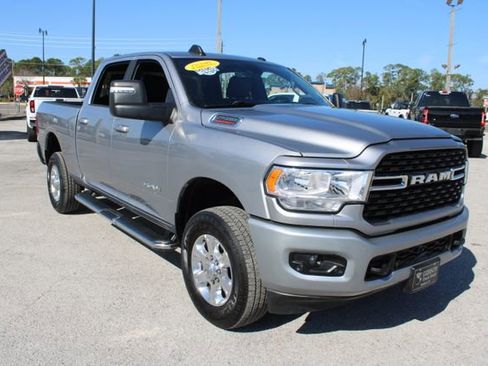 Used 2024 RAM 2500 Big Horn w/ Sport Appearance Package image 15