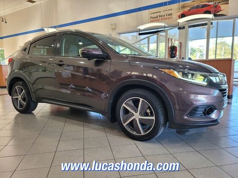 Used 2021 Honda HR-V EX image 3