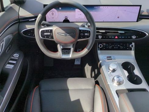 Certified 2026 Genesis GV70 2.5T Sport Prestige AWD/4WD image 15