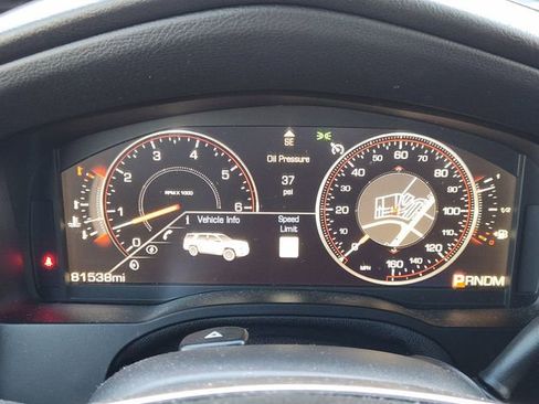 Used 2015 Cadillac Escalade Luxury image 13