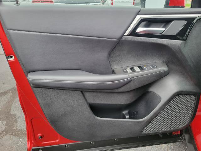 Used 2024 Mitsubishi Outlander SE FWD image 6
