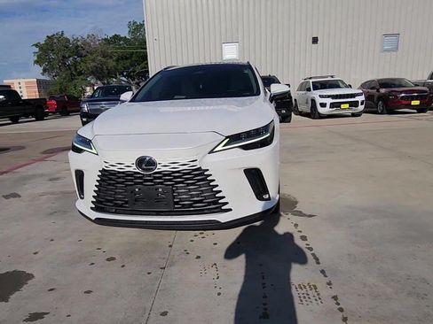Used 2023 Lexus RX 350 w/ Cold Area Package AWD/4WD image 3