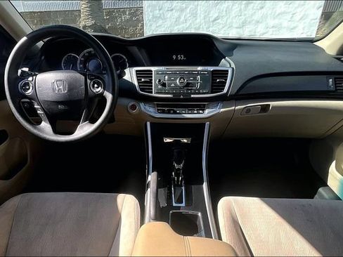 Used 2013 Honda Accord EX image 15