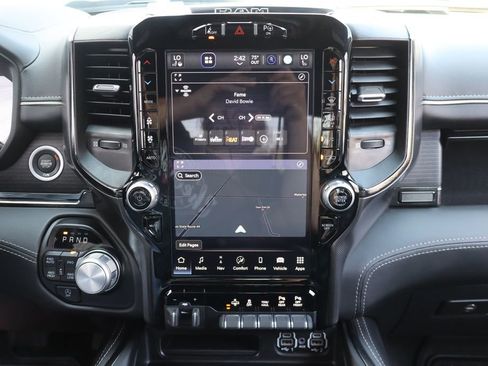 Used 2024 RAM 1500 Limited AWD/4WD image 10