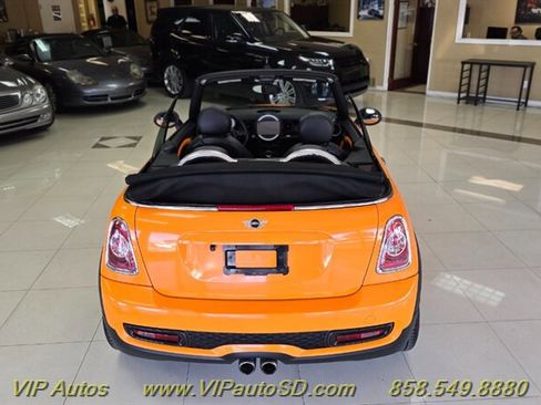 Used 2014 MINI Cooper S image 13