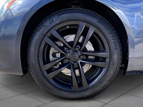 Used 2010 INFINITI G37 x w/ Premium Pkg image 10