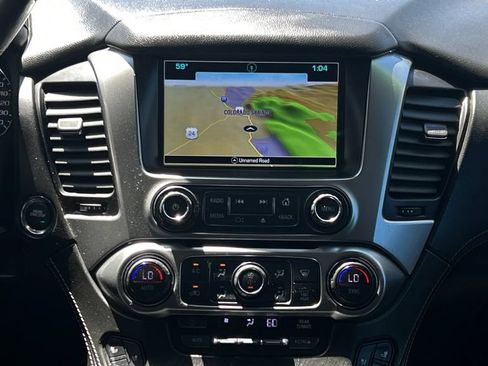 Used 2018 Chevrolet Tahoe Premier AWD/4WD image 19