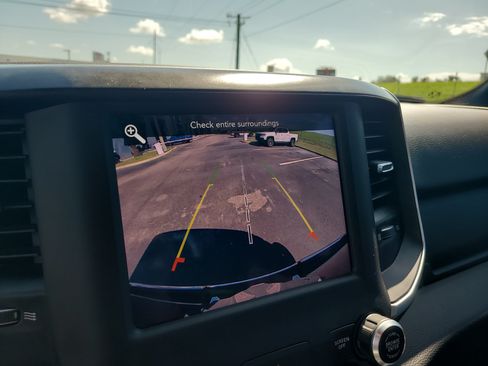 Used 2021 RAM 1500 Big Horn RWD image 23