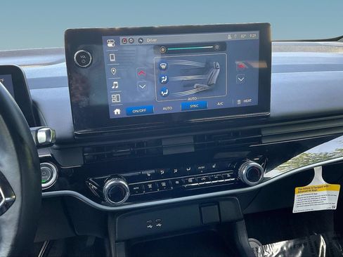 Used 2024 Honda Prologue Touring image 9