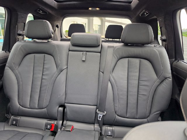 Used 2021 BMW X7 M50i AWD/4WD image 50