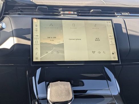 New 2026 Land Rover Range Rover Sport Dynamic SE image 15