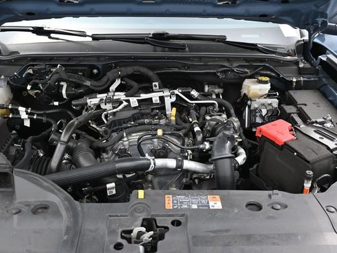 Used 2025 Ford Ranger XLT w/ Black Appearance Package image 12