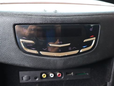 Used 2015 Cadillac Escalade ESV Luxury AWD/4WD image 27