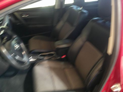 Used 2017 Toyota Corolla SE image 11