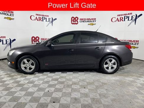 Used 2014 Chevrolet Cruze LT w/ RS Package image 4