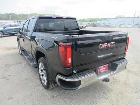 New 2026 GMC Sierra 1500 SLT w/ SLT Premium Plus Package image 9