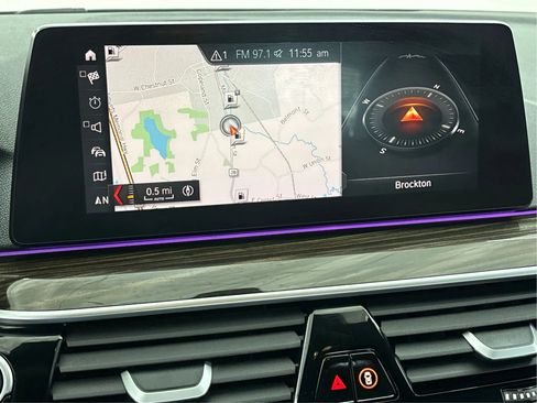 Used 2019 BMW 530i xDrive w/ Convenience Package image 37