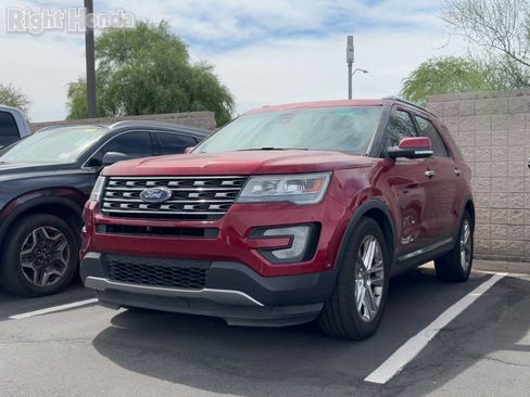 Used 2016 Ford Explorer Limited w/ Equipment Group 301A image 2