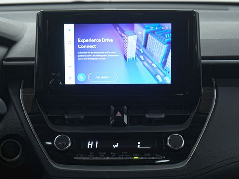 Used 2023 Toyota Corolla Cross LE image 17