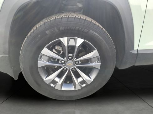 Certified 2025 Chevrolet Equinox LT w/ Convenience Package II image 4