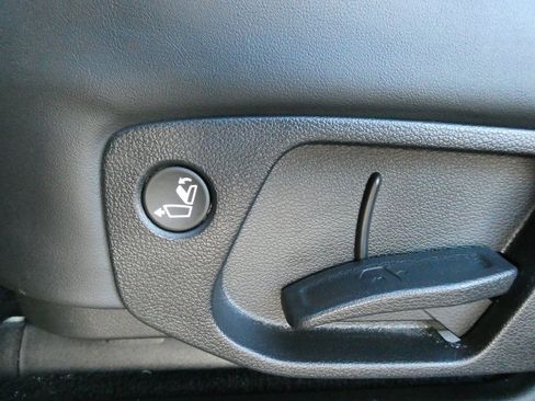 Used 2024 Hyundai Palisade Calligraphy image 22