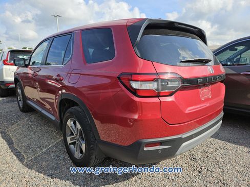 Used 2023 Honda Pilot EX-L image 9