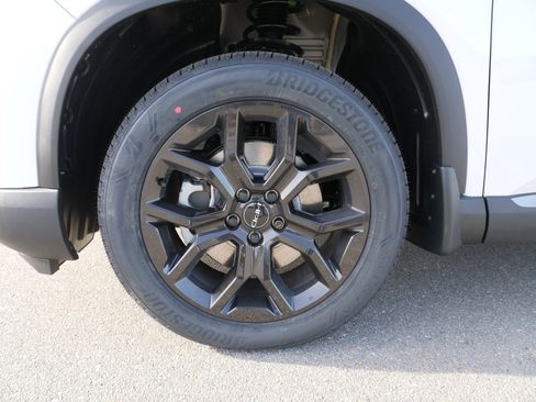 New 2025 Honda Pilot Touring image 13