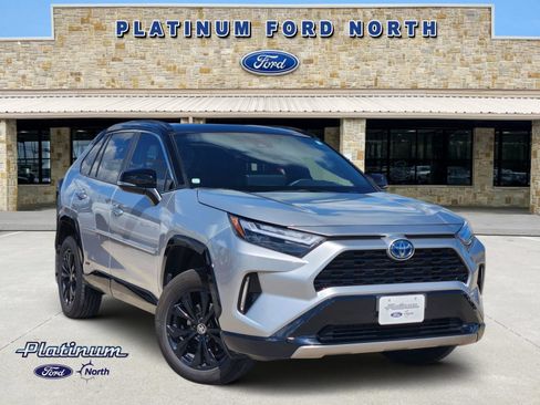 Used 2024 Toyota RAV4 XSE AWD/4WD image 1